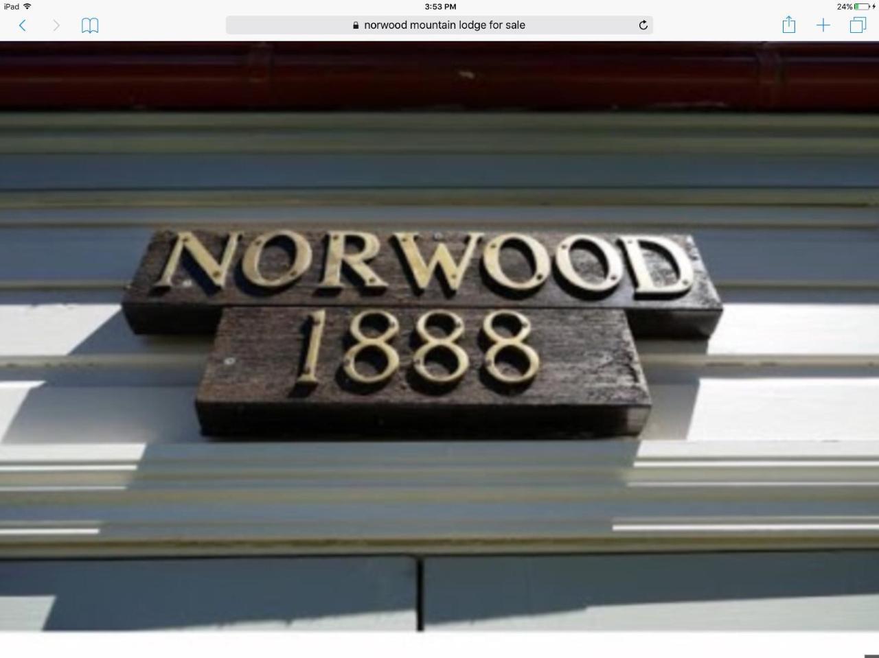 בלאקהית' Norwood Mountain Lodge מראה חיצוני תמונה